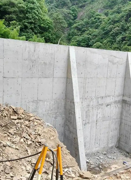 邢台威县重力式挡土墙